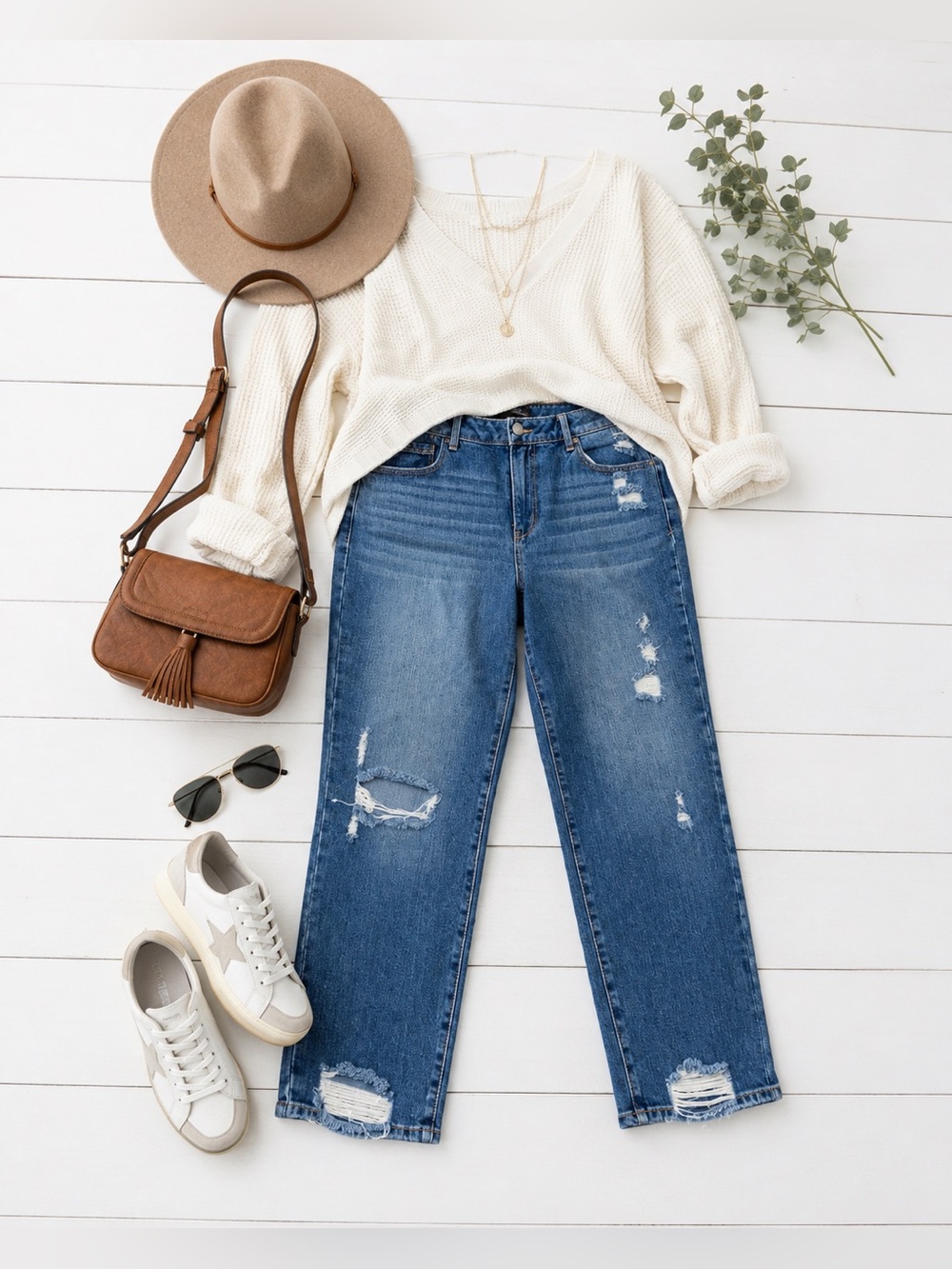 1822 Ripped Straight Mom Jeans Size 14 - Picture 2 of 7